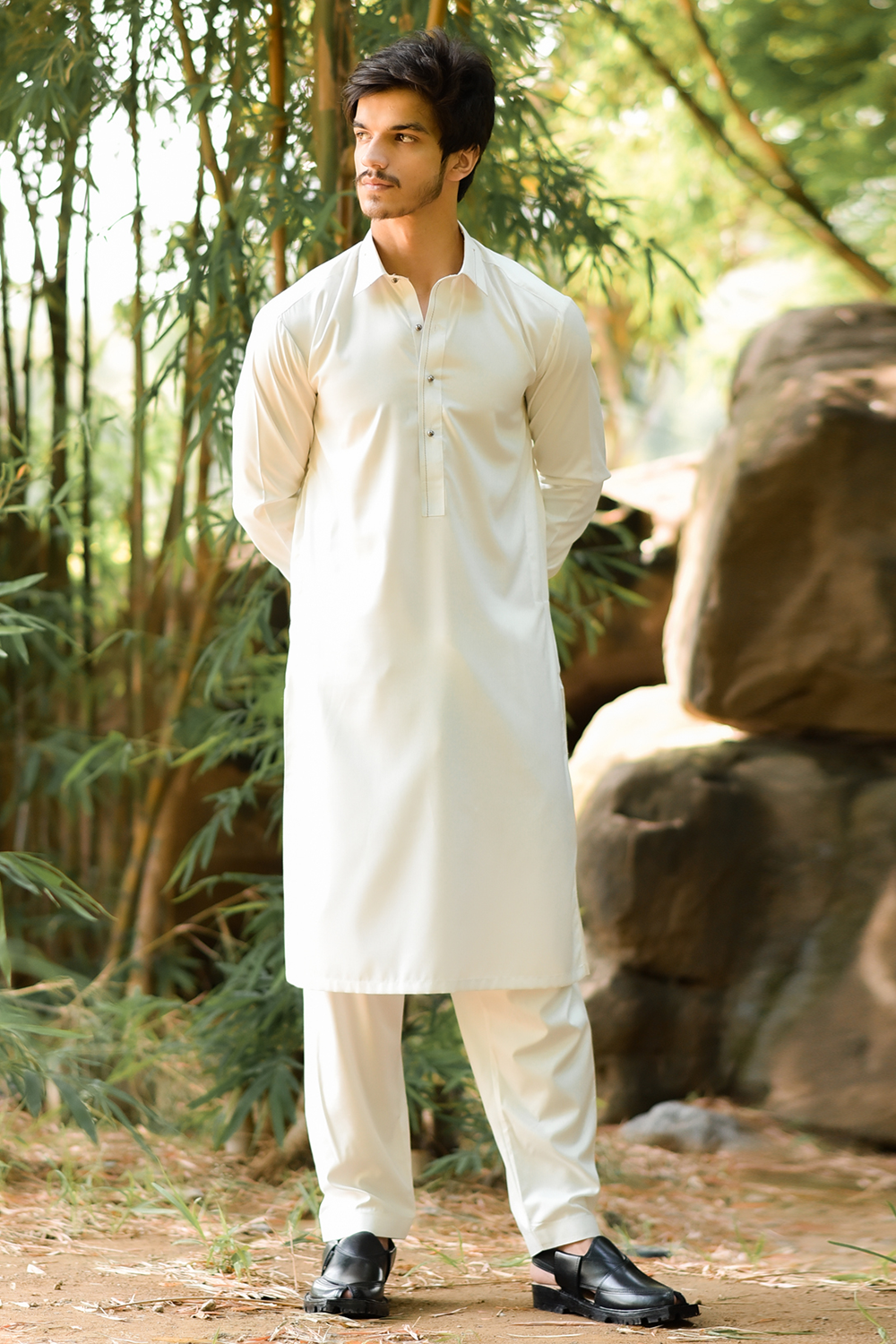 Styling Suit off white Collar Yellow Strip SK-0017