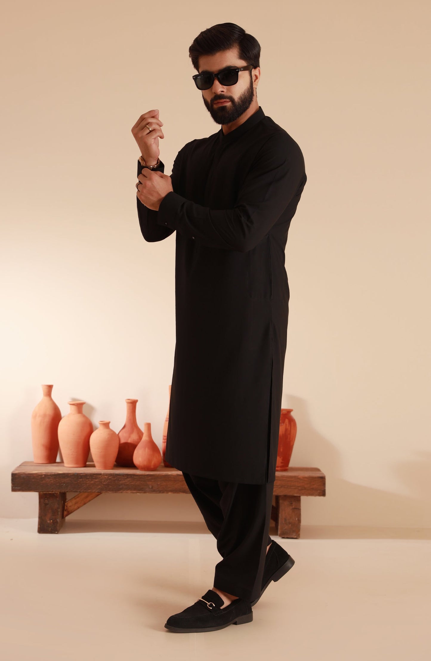 Styling Suit Plain Black Ban SK-006