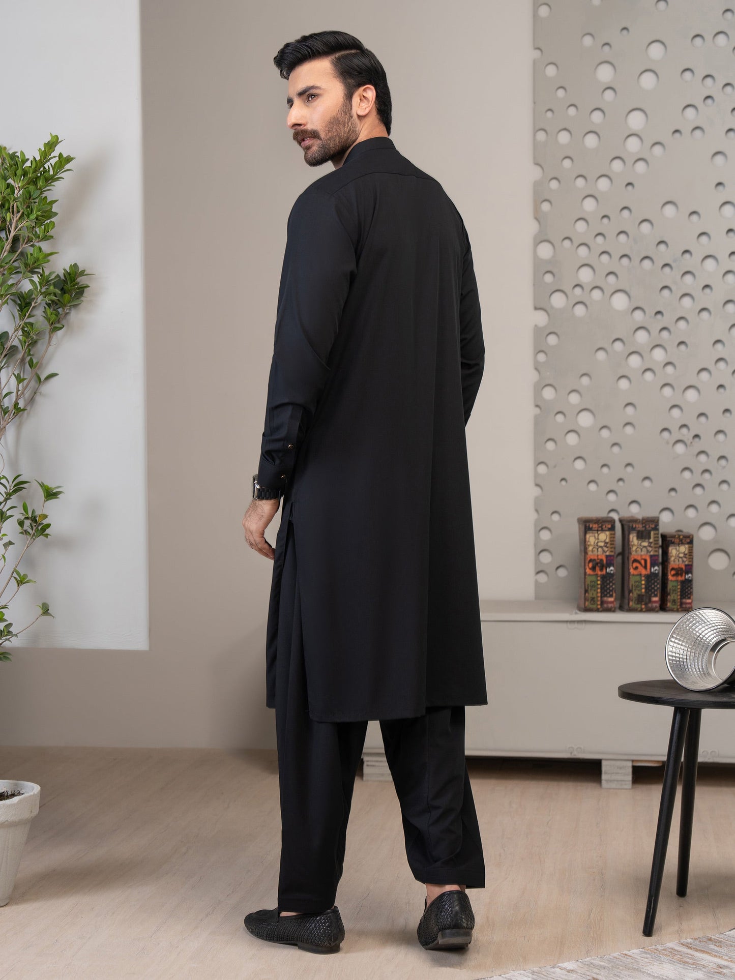 Styling Suit Elegant Black Ban SK-002