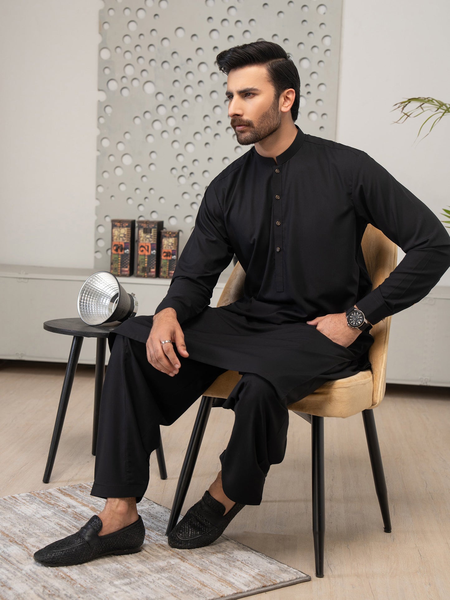 Styling Suit Elegant Black Ban SK-002
